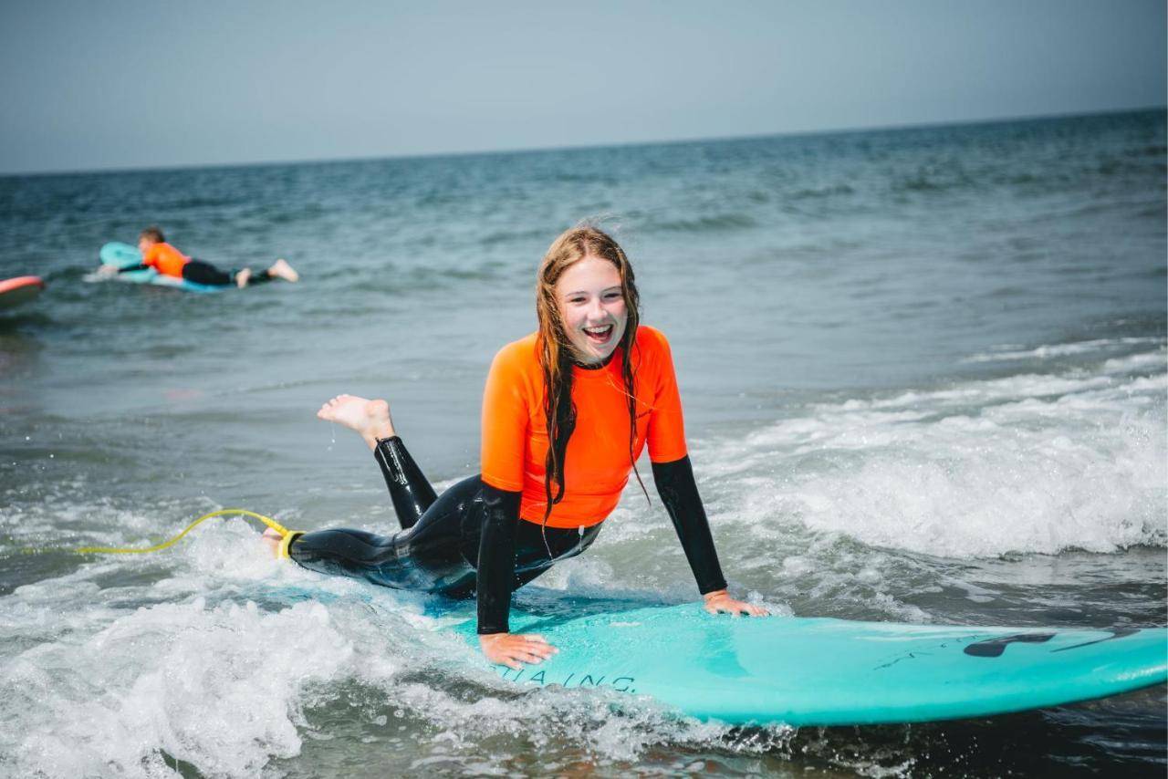 Family & Surfhostel ペッテン エクステリア 写真