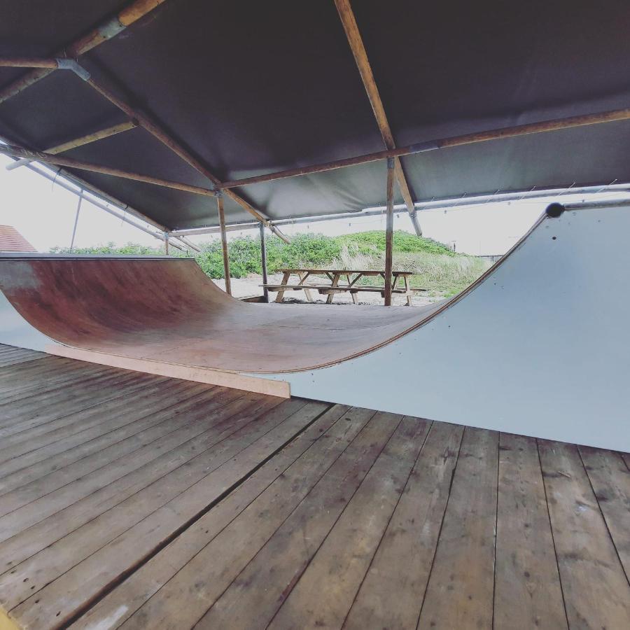 Family & Surfhostel ペッテン エクステリア 写真